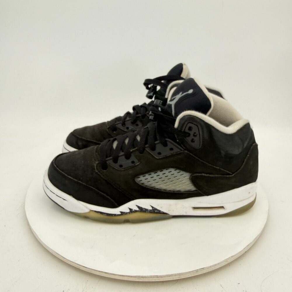 Nike Air Jordan 5 Retro Youth Size 7Y Women 8.5 440888-011 Moonlight Oreo Shoes